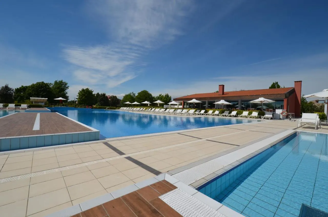 Daire Magica Immobiliare - Golf Jesolo Village 68 İtalya