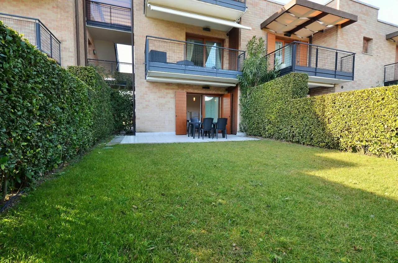 Magica Immobiliare - Golf Jesolo Village 68 İtalya